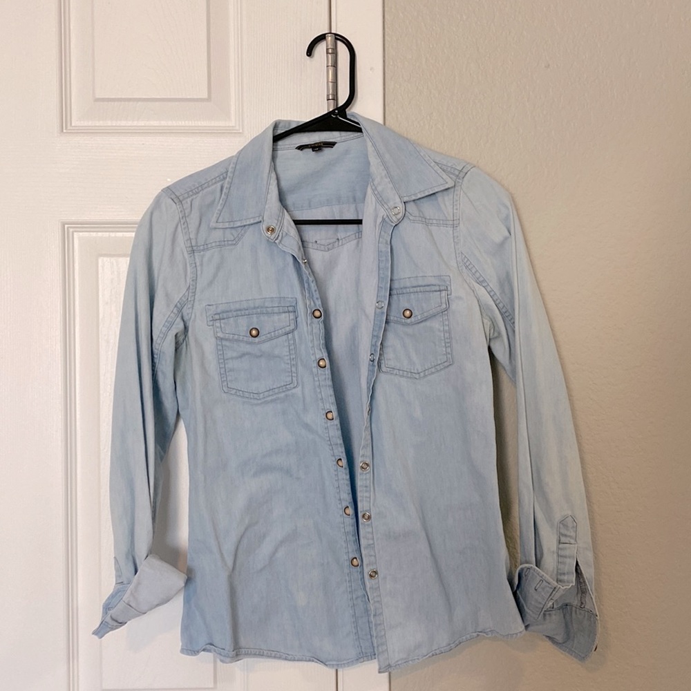 Size 38 Siberian Chambray Shirt